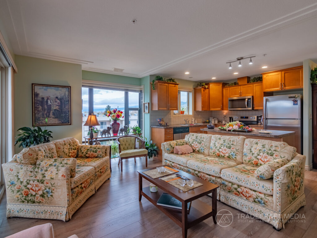 Captured By TJ Sigouin